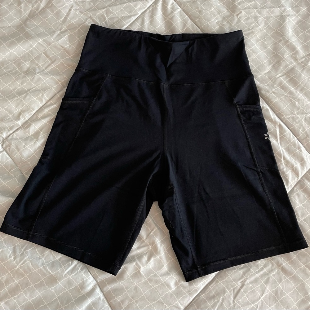 Nine West Active short in black - Size 1X